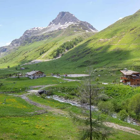 Apartment Duplex De Standing Au Pied Des Pistes Avec Cheminee, Terrasse Et Garage - Modane - Fr-1-694-329